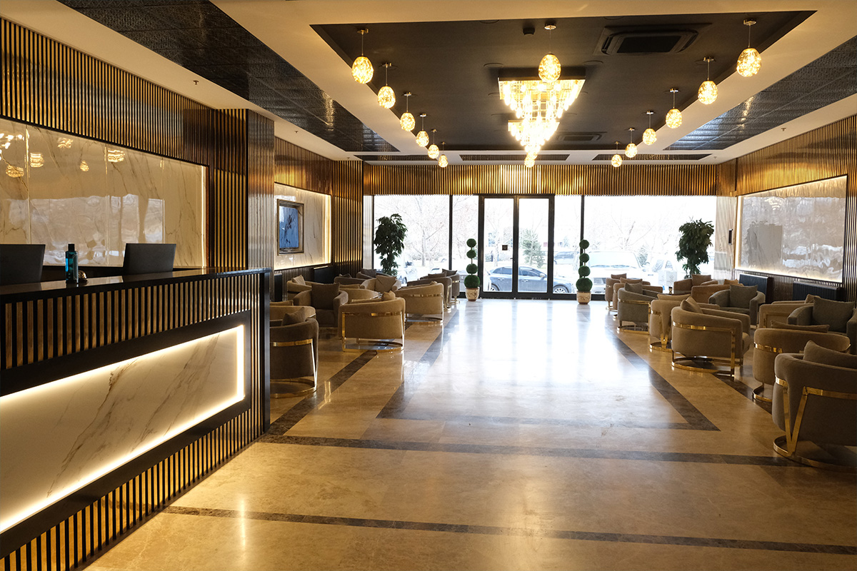 Lobi & Dinlenme Alanı